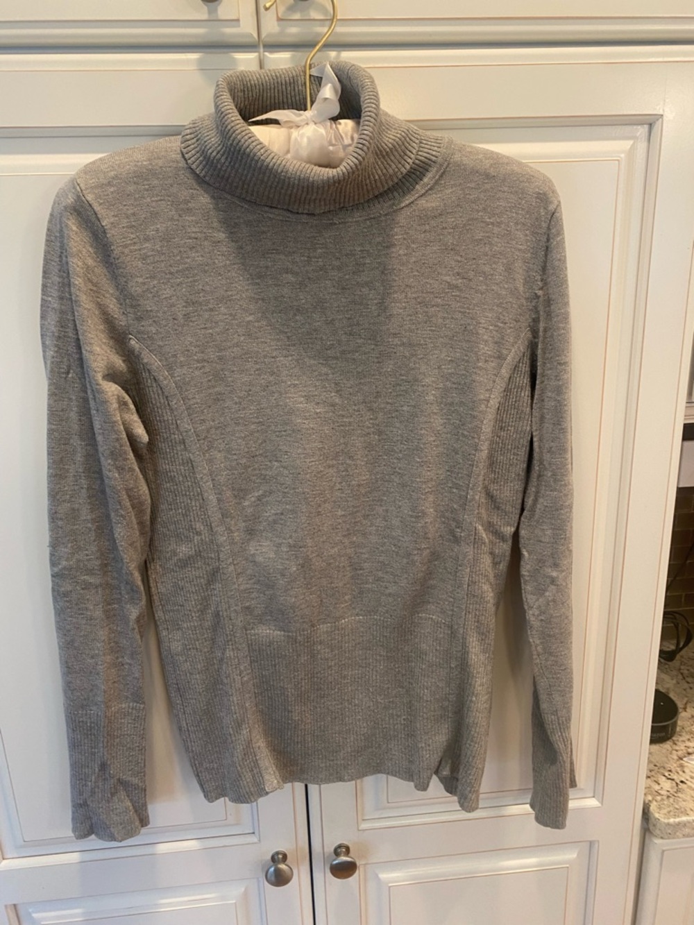 Philosophy Heather Gray Turtleneck Sweater